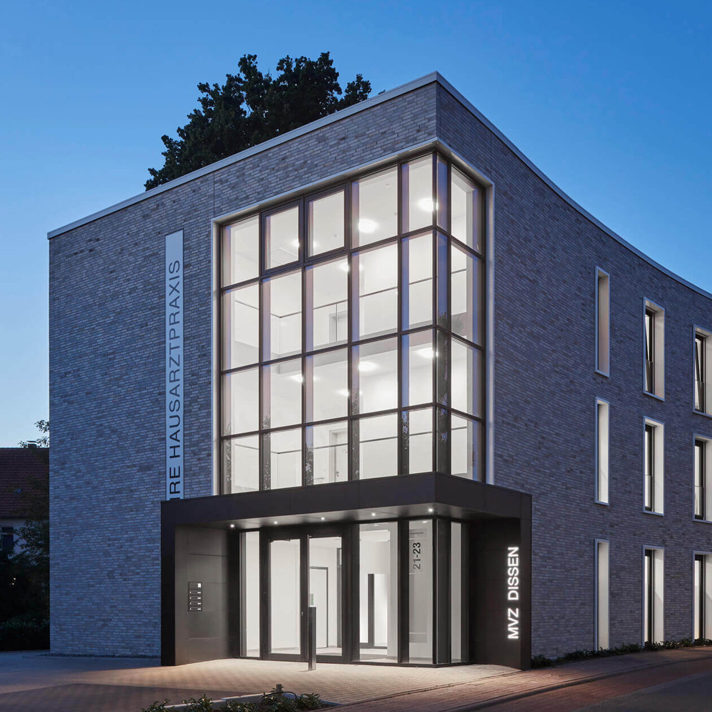 Ärztehaus mit moderner Klinkerfassade | Architektur Osnabrück