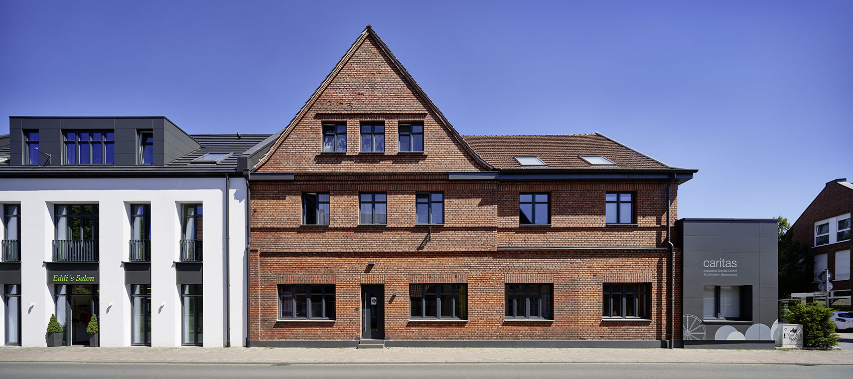 Backsteingebäude in Münsterland | Architektur in Osnabrück
